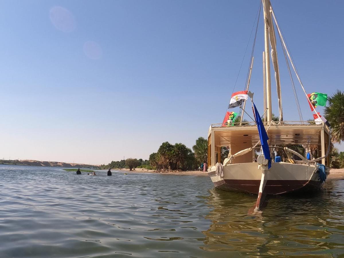 Jj Jamaica Felucca Hotel Aswan Exterior photo
